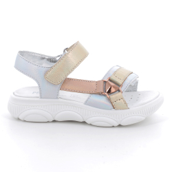 1390600 Primigi sand�le