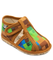 015-4 Rak papue zatvor. inovatvne pixel hned