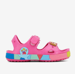 8861 Coqui Sandle Lt. Fuchsia PP Skye amulet
